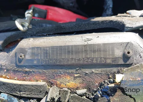 2004 GMC Sierra K2500 Heavy Duty from USA, damaged, VIN 1GTHK23214F226413